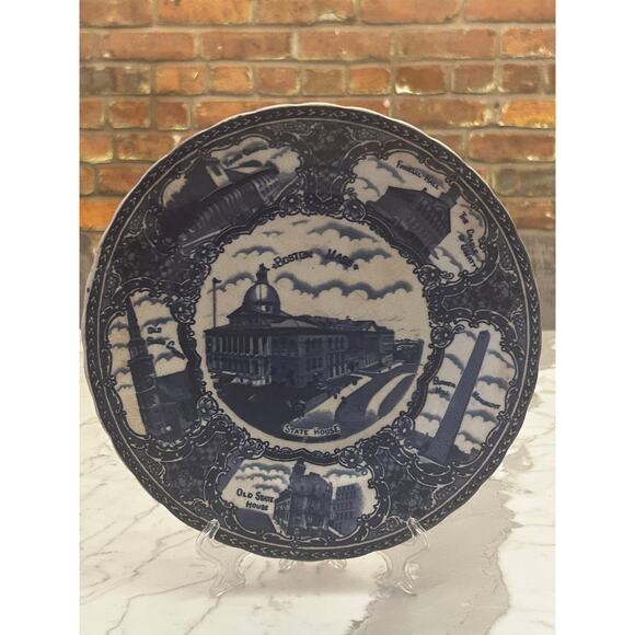 Vintage cobalt Souvenir Boston MA State House olde blue plate co Flowe Scalloped - Picture 4 of 11